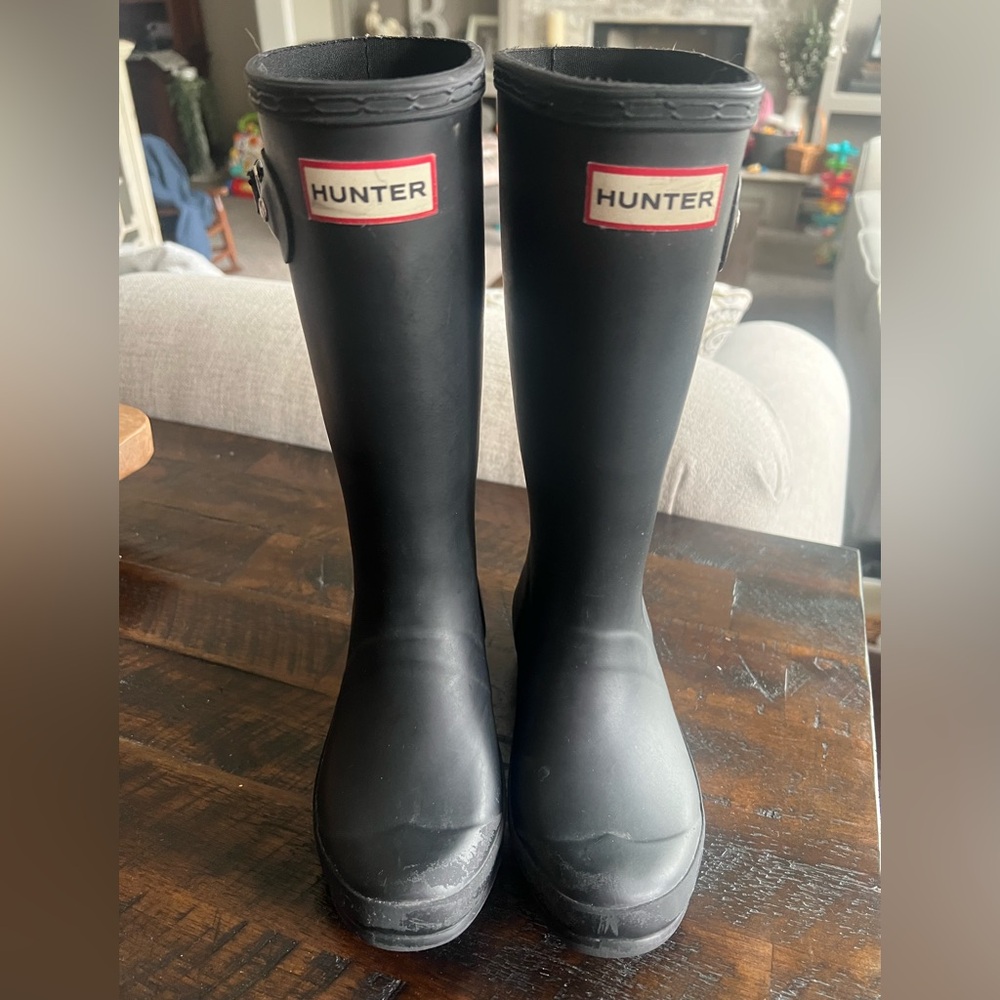 Hunter Kids Black Rain Boots with Red Logo